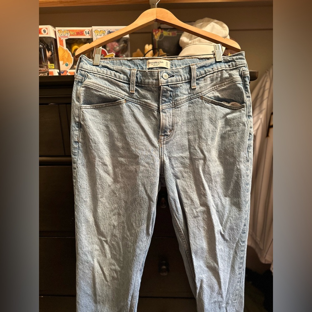 Abercrombie mid rise jeans